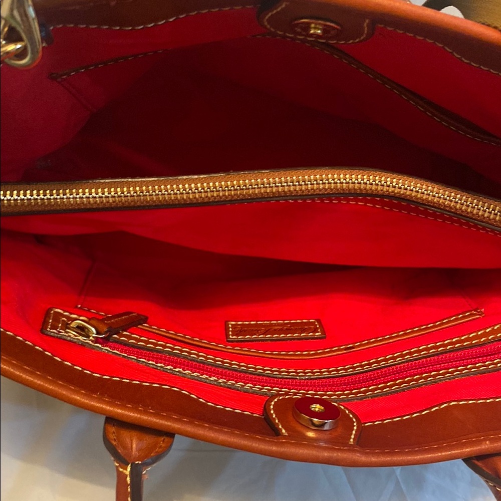 Dooney & Bourke Handbag - Picture 3 of 11